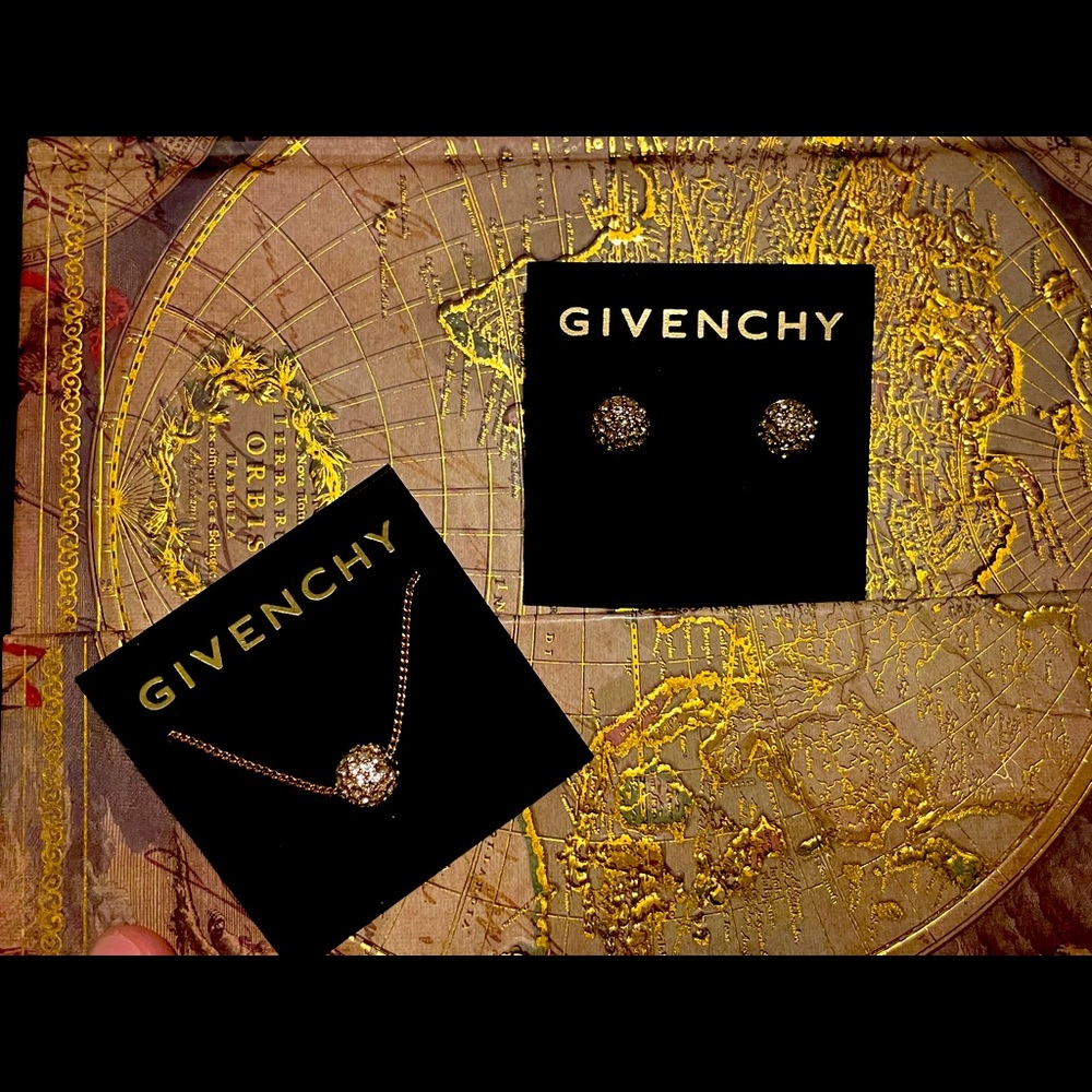 Givenchy Gold Necklace & Earring Set